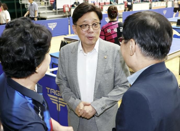 성남시의회, 제18회 중원구청장기 생활체육 탁구대회 참석