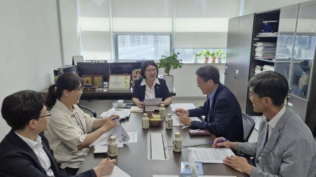 경기도의회 이서영 의원, 경기도-국방부 상생발전협의체 공동대표 김상수 실장과 서울공항 고도제한 해결 논의