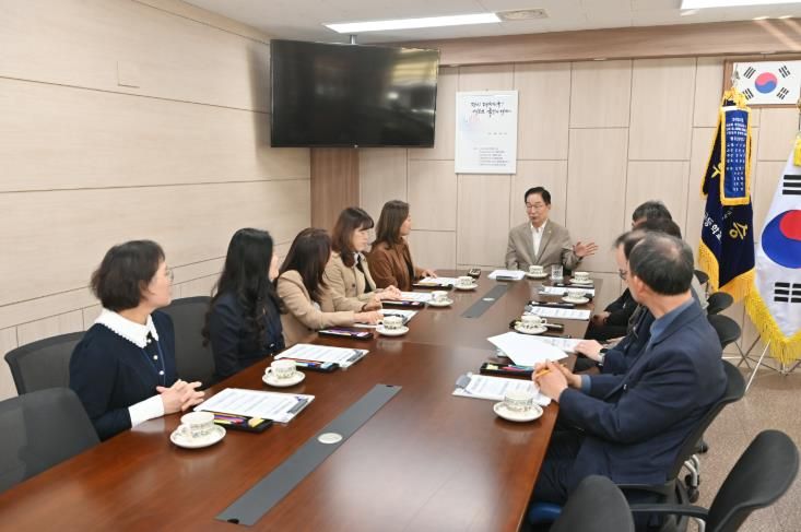 임종식 경북교육감, 수능 앞두고 형곡고등학교 방문해 현장 격려