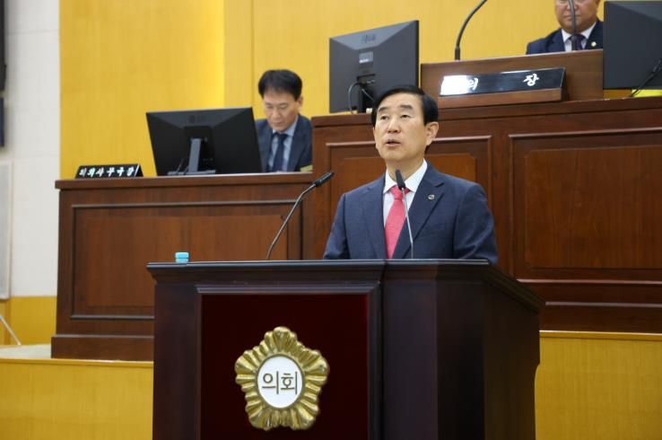 조길형 충주시장, “함께 만든 12년… 마지막까지 시정을 챙기겠다”