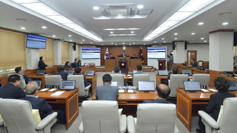 제268회 제2차 정례회 본회의장 전경