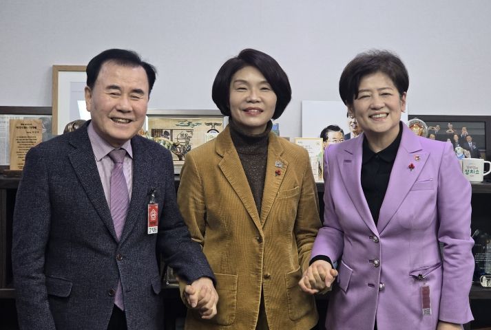 김지철 충남교육감, 국회 방문해 충남·대전 행정통합 관련 간담회