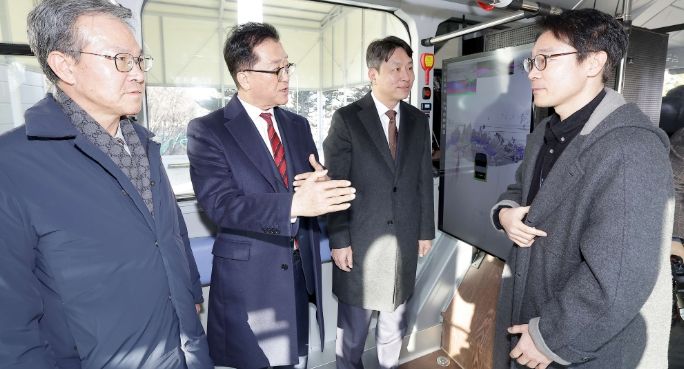 자율주행버스 시범사업 실증개식 행사