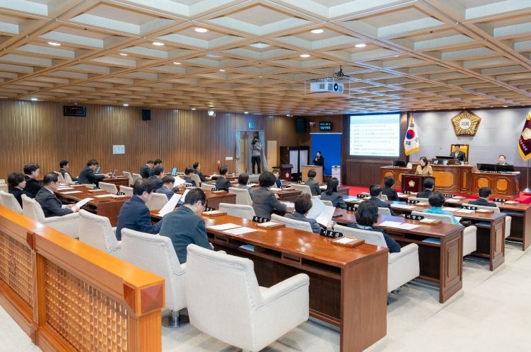 제332회 임시회 제2차 본회의 전경