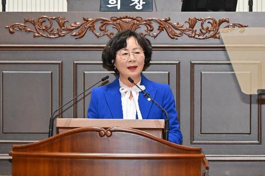 신서경 진주시의원, 자유시장 누수·화장실 문제 개선 촉구